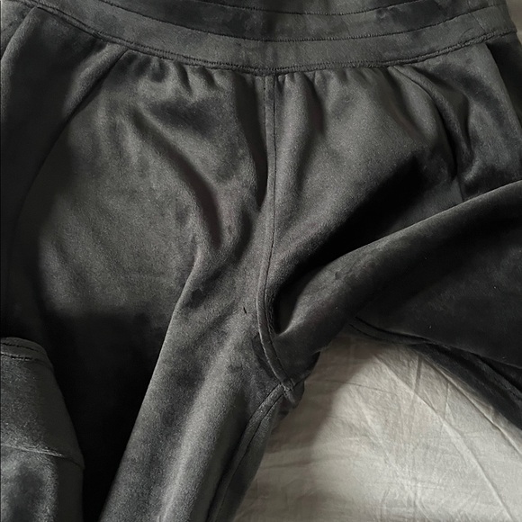 Lululemon Velvet Black Wide-Leg Pants - Picture 6 of 9